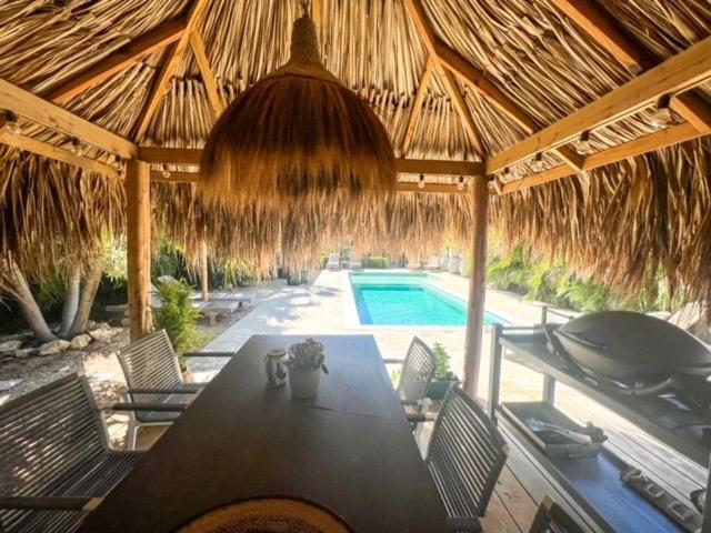 Belnem Puur Bonaire Boetiekhotel المظهر الخارجي الصورة